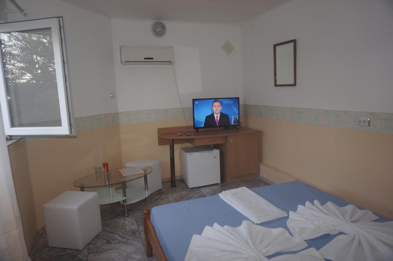 Lenny Otel Kranevo Dış mekan fotoğraf